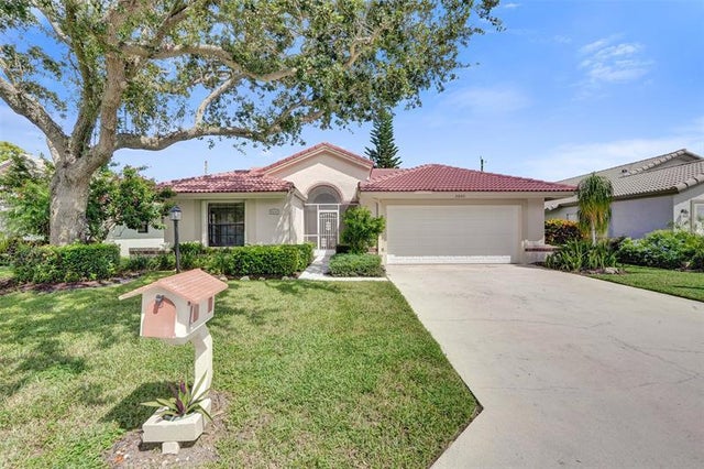 2 of 33 - 8860 Boatswain Dr, Boynton Beach, FL