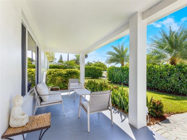 4 of 67 - 301 Ne 23rd St, Boca Raton, FL