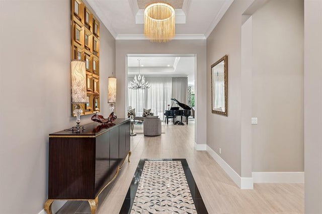 4 of 40 - 9228 Coral Isles Cir, Palm Beach Gardens, FL