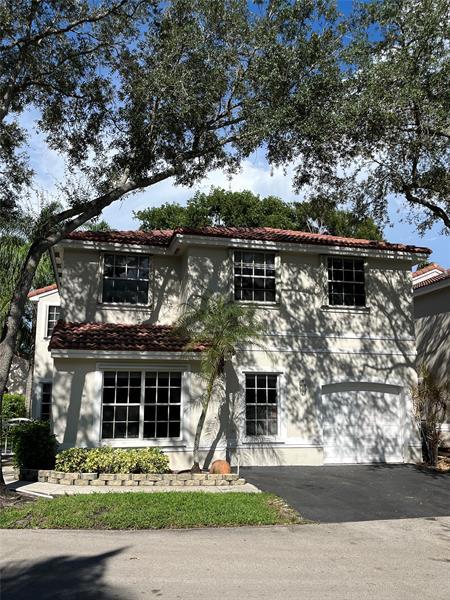 2 of 43 - 959 Azure Ln, Weston, FL