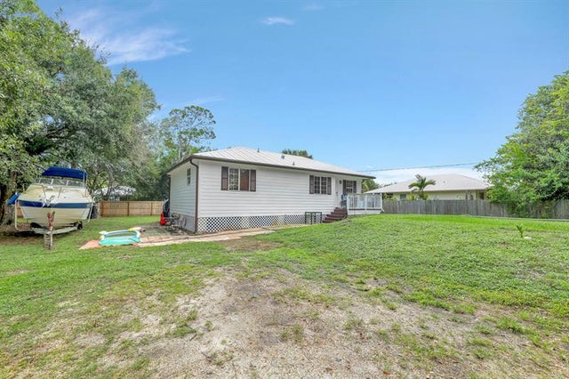 3 of 42 - 9555 Orange Ave, Fort Pierce, FL
