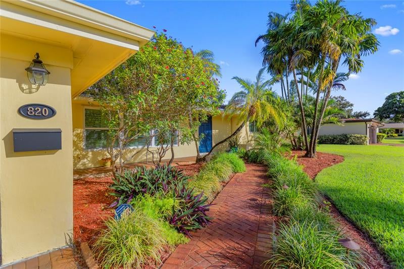 820 Alamanda Ct, Plantation