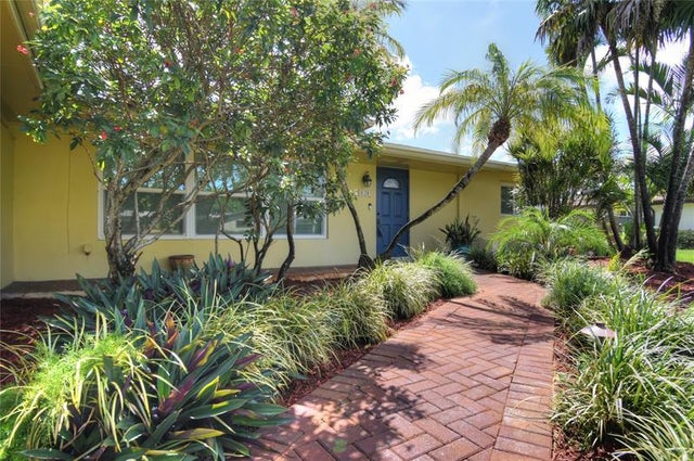 1 of 34 - 820 Alamanda Ct, Plantation, FL