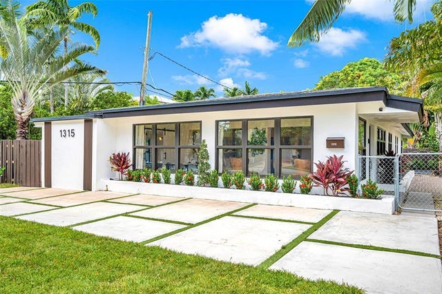2 of 40 - 1315 Ne 4th St, Fort Lauderdale, FL