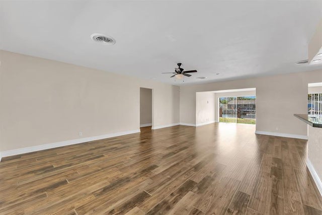 5 of 34 - 2940 Ne 19th St, Pompano Beach, FL