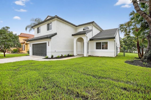 2 of 48 - 387 Sw 163rd Ave, Pembroke Pines, FL