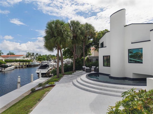 3 of 94 - 2651 Ne 22nd Ct, Pompano Beach, FL