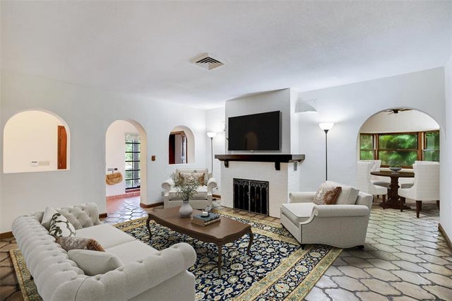 3 of 14 - 1022 Se 12th Way, Fort Lauderdale, FL