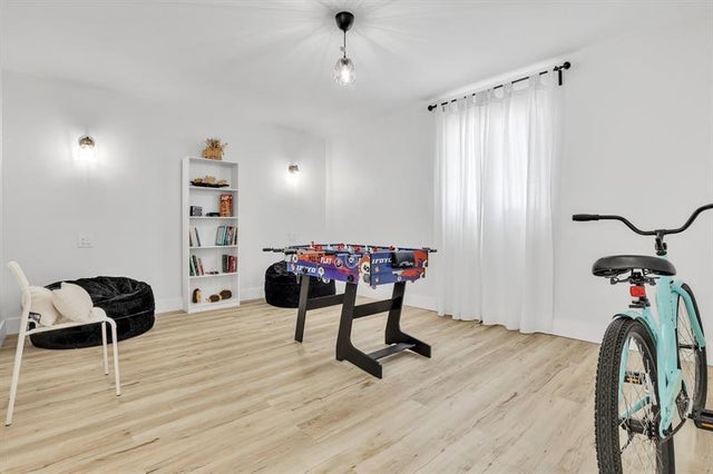 4 of 22 - 2620 Adams St, Hollywood, FL
