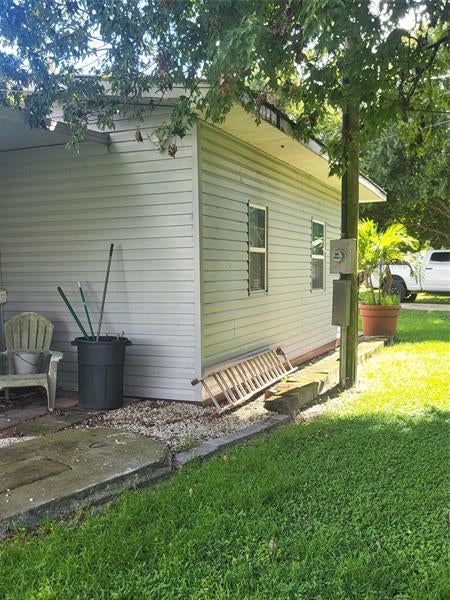 5 of 24 - 1048 Arvin Ln, Moore Haven, FL