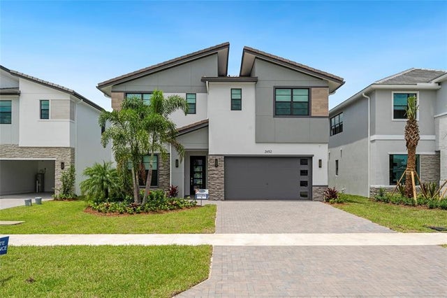 1 of 25 - 2652 Nw 87th Ter, Pembroke Pines, FL