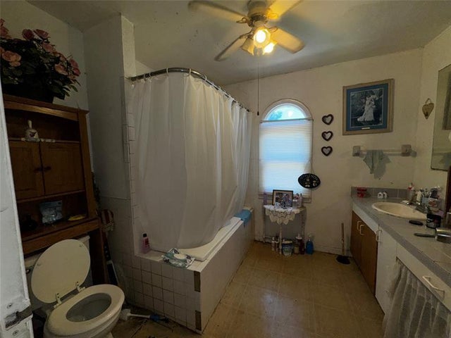 4 of 11 - 2401 21st Way Nw, Boynton Beach, FL