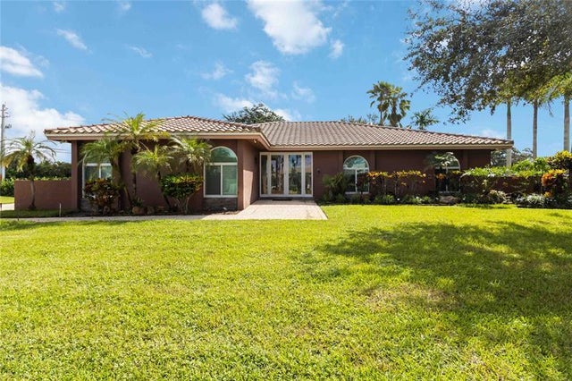 1 of 49 - 3290 Sw 131st Ter, Davie, FL
