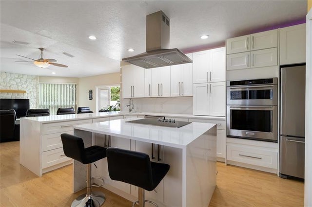 4 of 49 - 3290 Sw 131st Ter, Davie, FL