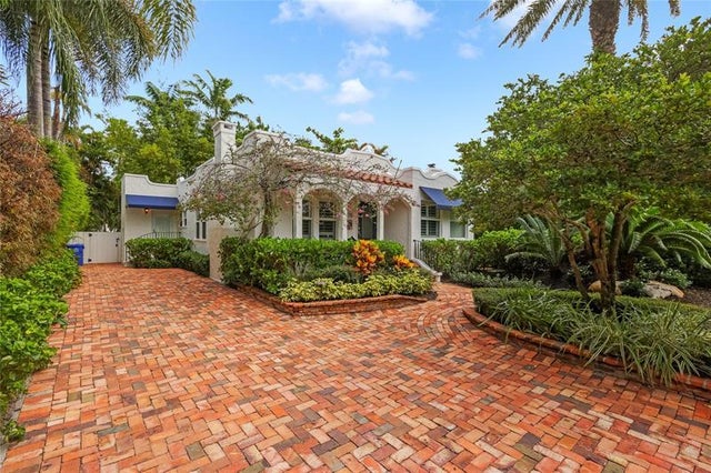1 of 44 - 1625 Ne 4th Ct, Fort Lauderdale, FL
