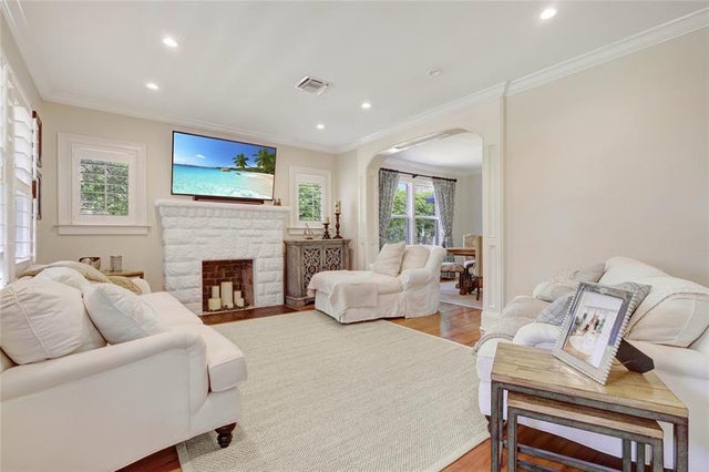 2 of 44 - 1625 Ne 4th Ct, Fort Lauderdale, FL