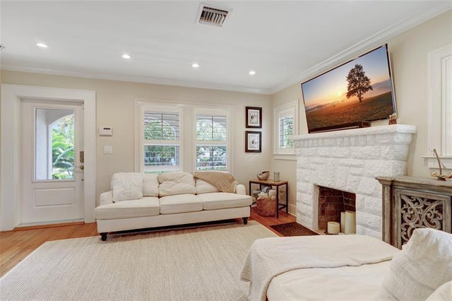 3 of 44 - 1625 Ne 4th Ct, Fort Lauderdale, FL