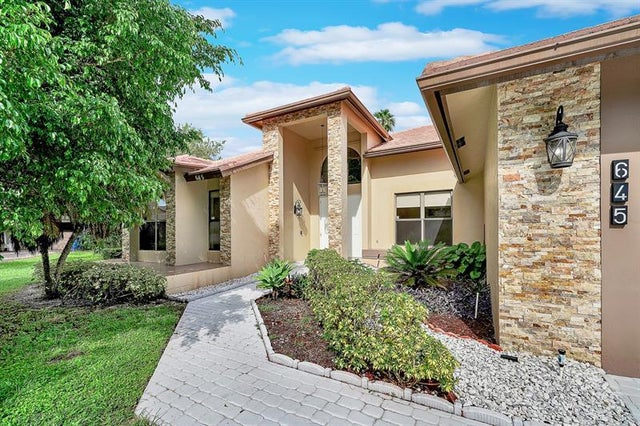 2 of 71 - 645 Nw 102nd Ave, Coral Springs, FL