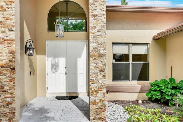 3 of 71 - 645 Nw 102nd Ave, Coral Springs, FL
