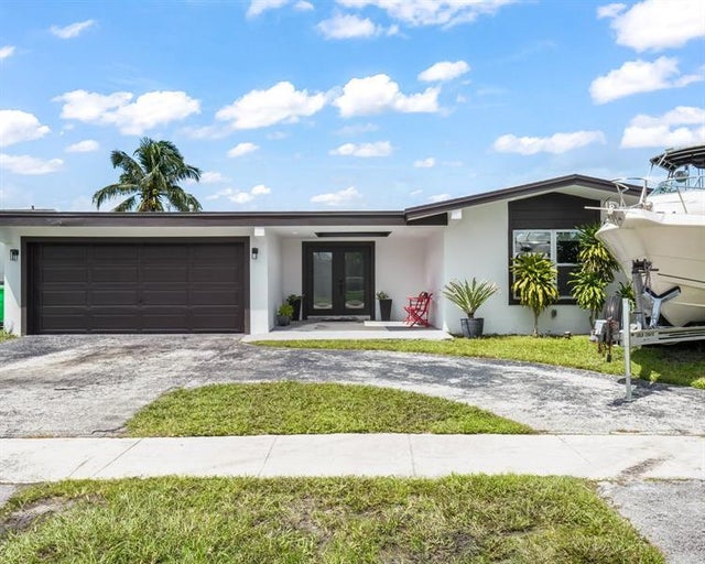 1 of 47 - 2051 Nw 93rd Ln, Sunrise, FL