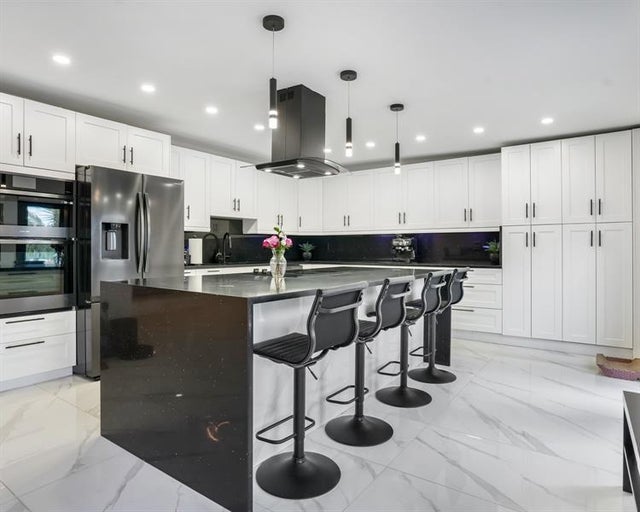 2 of 47 - 2051 Nw 93rd Ln, Sunrise, FL