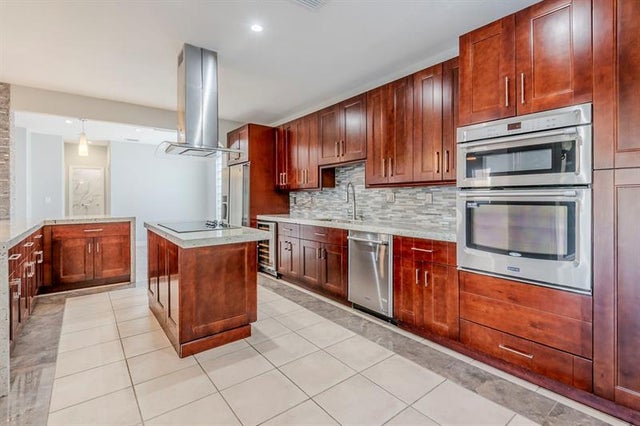 5 of 48 - 15465 Sw 36th Ter, Miami, FL