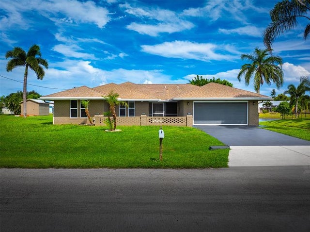 1 of 46 - 1857 Se Bowie St, Port St. Lucie, FL