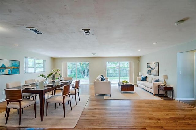 5 of 36 - 11660 Canal Dr, North Miami, FL