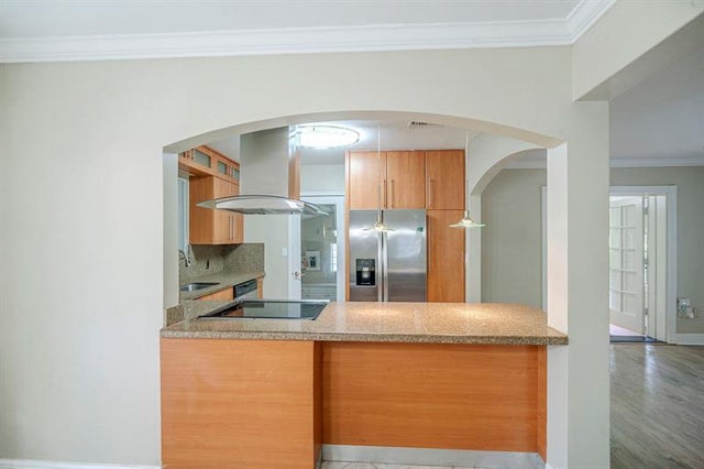 5 of 27 - 850 Ne 118th St, Biscayne Park, FL