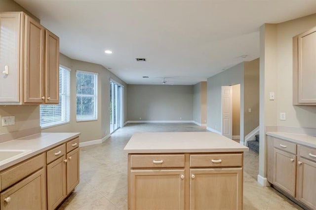 3 of 32 - 11102 Alameda Bay Ct, Wellington, FL