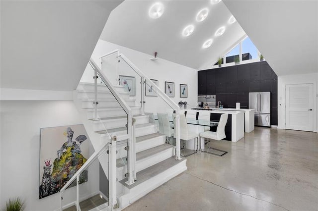 5 of 49 - 303 Sw 9th St, Fort Lauderdale, FL