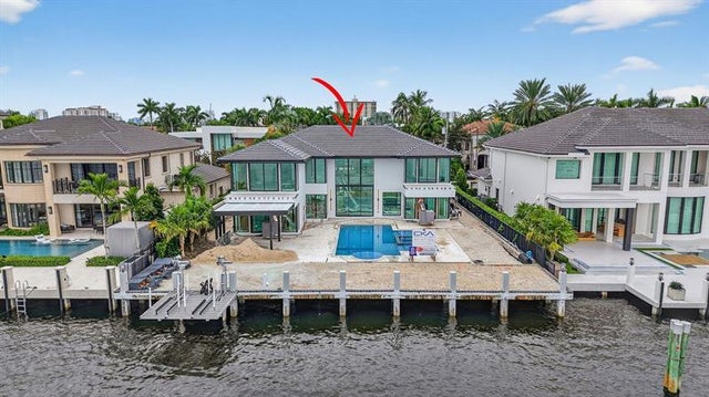 4 of 35 - 2533 Aqua Vista Blvd, Fort Lauderdale, FL