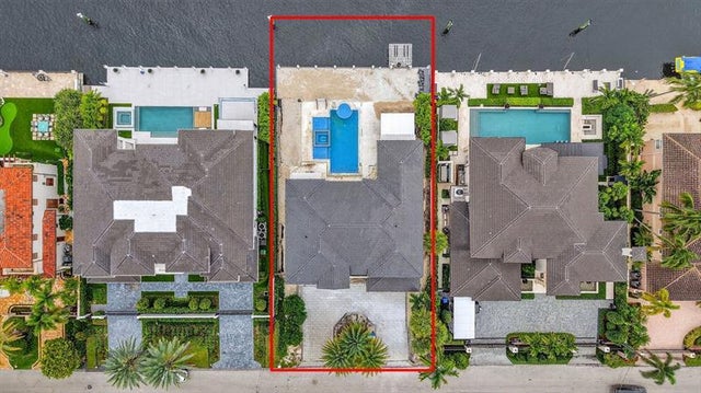 5 of 35 - 2533 Aqua Vista Blvd, Fort Lauderdale, FL
