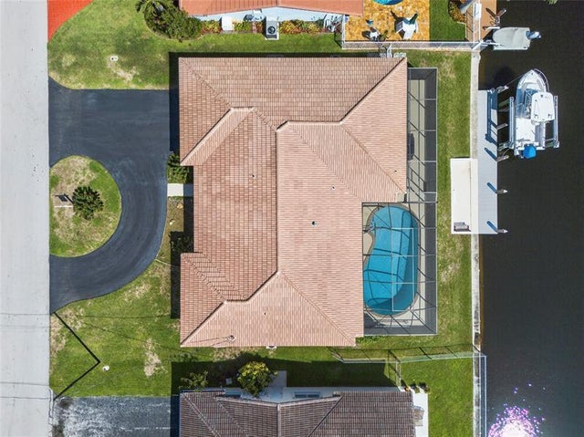 3 of 49 - 630 Se 6th Ave, Pompano Beach, FL