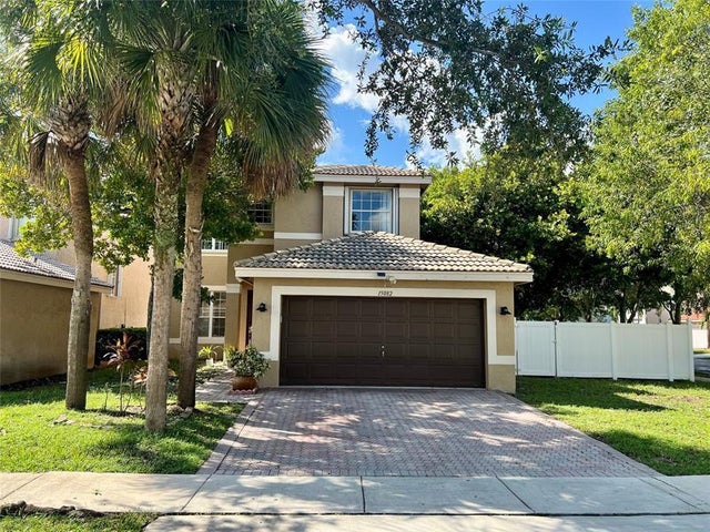 15082 Sw 18th St, Miramar