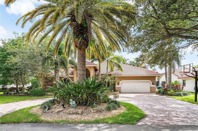 5 of 42 - 6020 Nw 60th Ave, Parkland, FL