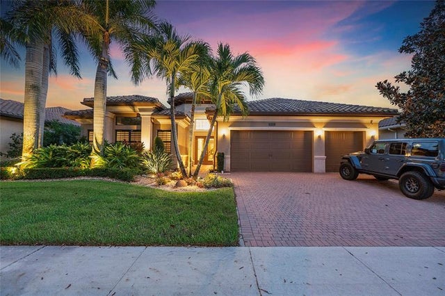 1 of 100 - 8915 Sydney Harbor Circle, Delray Beach, FL