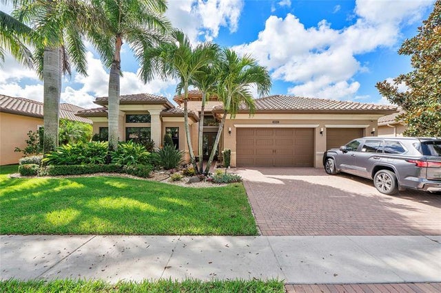 4 of 100 - 8915 Sydney Harbor Circle, Delray Beach, FL