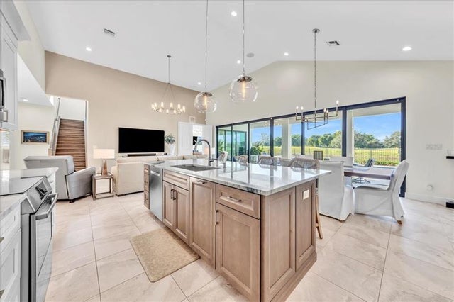 4 of 75 - 5800 Vista Linda Ln, Boca Raton, FL