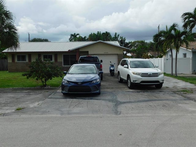 2 of 36 - 2233 Nw 3rd Ave, Boca Raton, FL