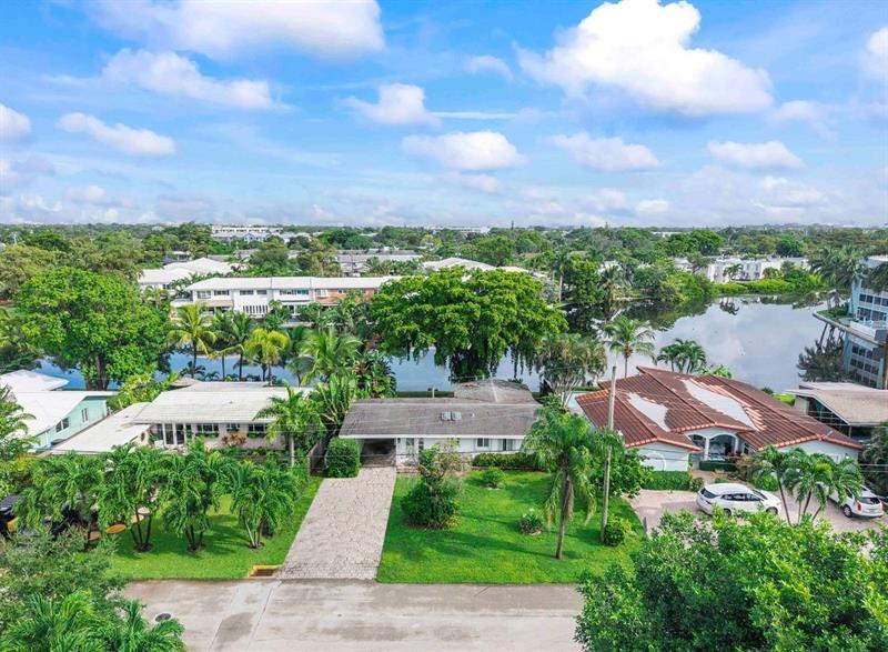 725 Ne 17th Ct, Fort Lauderdale