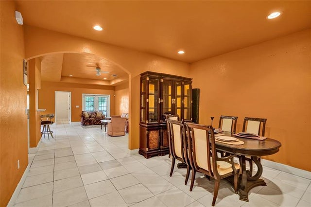 4 of 38 - 3020 Nw 10th Ct, Fort Lauderdale, FL