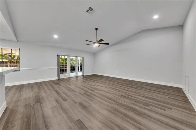 5 of 43 - N/A, Lauderhill, FL
