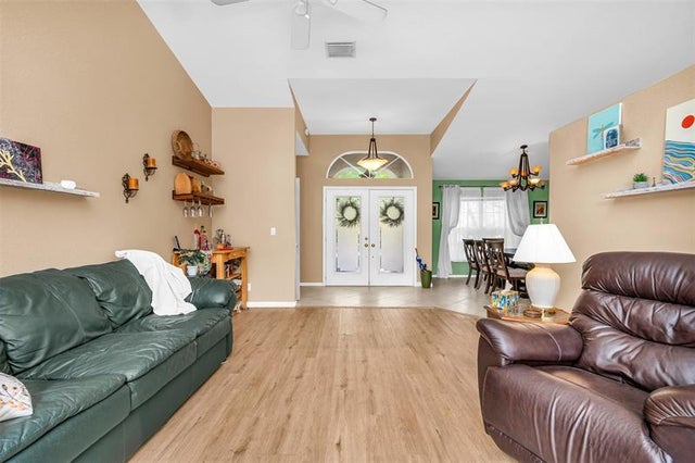 5 of 43 - 9500 Nw 49th Ct, Coral Springs, FL