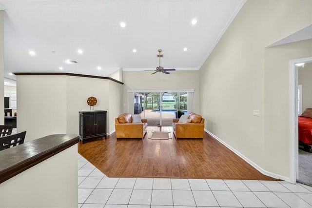 5 of 70 - 1210 Fairfax Ct, Weston, FL