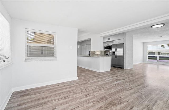 4 of 50 - 2871 Nw 18 Ct, Fort Lauderdale, FL