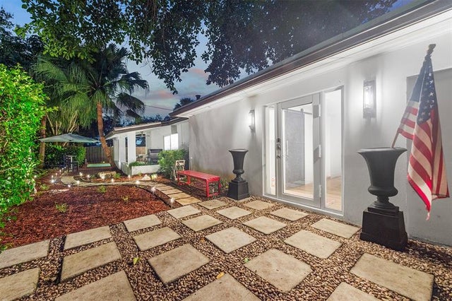 4 of 45 - 1221 Sw 18th St, Fort Lauderdale, FL