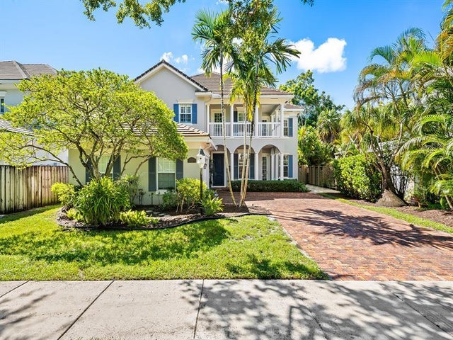 1 of 31 - 810 Se 5th Ct, Fort Lauderdale, FL