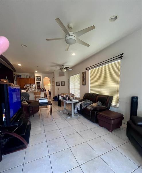 2 of 19 - 16775 Nw 8th St, Pembroke Pines, FL