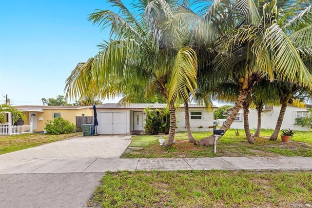 1 of 24 - 5348 Ne 1st Ter, Fort Lauderdale, FL